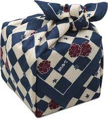 綿の風呂敷 江戸千代紙の老舗 いせ辰の風呂敷 市松桜90ｃｍ japanese wrapping fabric gifts japanese fabric