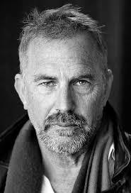 Brendon Farrell's Instagram, Twitter & Facebook