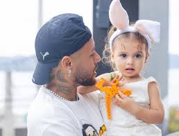 Neymar celebra aniversário da filha à distância e faz homenagem nas redes sociais