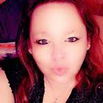 Beth Stoops's Instagram, Twitter & Facebook