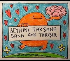 Komik Seyler Panosundaki Pin