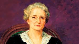 Amy Lyman's Instagram, Twitter & Facebook