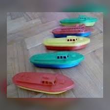 I Used To Have Boats Like This For The Bathtub Kids Memories Childhood Memories My Childhood Memories