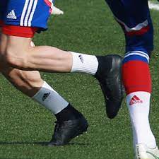 The blackout boots are a pair of boots that are completely matte black, void of any other colors. Robert Lewandowski Trains In Next Gen Puma Future Soccerbible