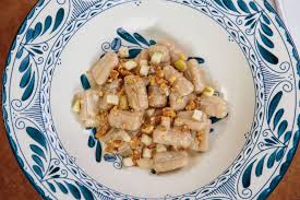 Scopriamo insieme la ricetta della pasta gorgonzola e noci: Gorgonzola Gnocchi Eataly Magazine Eataly