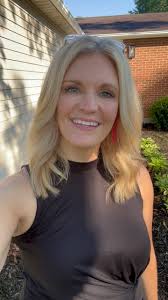 Challenge accepted. I'm thankful for my tribe of women who love, support,  challenge, encourage and pray for me. Thank you @alisonnmiller 💕  #womensupportingwomen