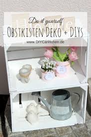 Diy Mit Obstkisten Den Garten Dekorieren Diese Gartenidee Ist Perfekt Obstkisten Dekorieren Obstkisten Deko