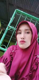 kks baru bank bni udh cair bun total banyak bun,saya ambil 200k saja  bun...binggung bun mau di ambil semua,nanti pendamping di sini tanya kg gk  nunggu info gitu bun,q ambil sedikit,aja bun,kasih