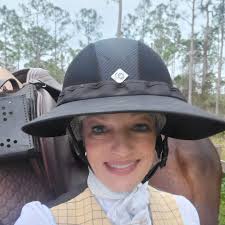 title Trina Hatfield & friend Megan Groff in Florida getting ready to go  fox hunting. How fun! You girls are beautiful! #equestrian #foxhunting  #Equivisor #riding #horselove #Horselife