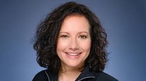 Florence Lambert's Instagram, Twitter & Facebook