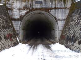 AK on X: 行こうかい😎 “@lepton0726: 群馬心霊スポット【第3トンネル】群馬県桐生市梅田町とみどり市東町座間を繋ぐトンネル。「 トンネル内でクラクションを三回鳴らすと、圏外のはずの携帯電話にドクロのメールが届く」という噂がある。http:t.co20Kqtry2HZ”   X