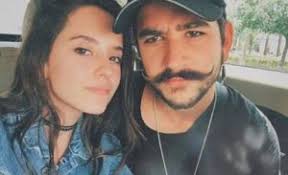Brown hair and dark brown eyes, father: Camilo Echeverry Wiki Height Age Net Worth Girlfriend Bio Affair Fact