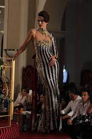 بالصور إطلالات أحلام العالمية فى أراب أيدول fashion 2013 fashion dresses