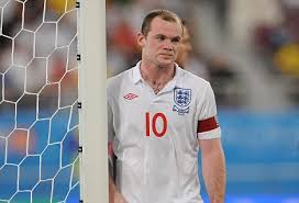 Wayne mark rooney (liverpool, 24 ottobre 1985) è un allenatore di calcio ed ex calciatore inglese, di ruolo attaccante, tecnico del derby county. Wayne Rooney Is Too Young To Be Manchester United Captain Says Sir Alex Ferguson Daily Mail Online