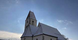 Sie kommt gerade aus der kirche, in der sie für ihren verstorbenen freund matthias (5) gebetet und. Lasberg La4 Almrunde Bergfex Wanderung Tour Oberosterreich