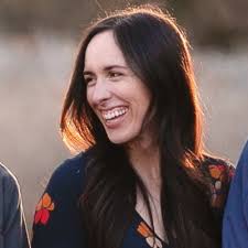 Aleah Marsden (@AleahMarsden)