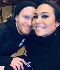 ❤️ #quarantine2020 𝐂𝐎𝐔𝐏𝐋𝐄𝐒!!! Where you met: Seattle, WA How long  ago: 2008 First date: first actual date? Ummmm 🤷🏽‍♀️ We were “friends”  for a while 🤣🤦🏽‍♀️ How many years together: 8 years