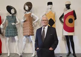 Pierre cardin died today at the age of 98 in neuilly, near paris. Maverick French Designer Pierre Cardin Dies At 98 The Blade