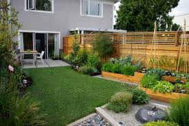 10 design ideas for a tiny edible garden. Experiments Aplenty Fill Vancouver Edible Garden