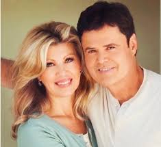 𝓗𝓪𝓹𝓹𝔂 43𝓻𝓭 𝓐𝓷𝓷𝓲𝓿𝓮𝓻𝓼𝓪𝓻𝔂 𝓓𝓸𝓷𝓷𝔂 𝓪𝓷𝓭 𝓓𝓮𝓫𝓫𝓲𝓮  𝓞𝓼𝓶𝓸𝓷𝓭! 𝙼𝚊𝚢 8, 1978 ♡ ♥︎ 43 𝒚𝒆𝒂𝒓𝒔 𝒂𝒈𝒐 𝒕𝒐𝒅𝒂𝒚,  𝑫𝒐𝒏𝒂𝒍𝒅 𝑪𝒍𝒂𝒓𝒌 𝑶𝒔𝒎𝒐𝒏𝒅 (20) 𝒂𝒏𝒅 𝑫𝒆𝒃𝒓𝒂 𝑮𝒍𝒆𝒏𝒏 (19)  𝐰𝐞𝐝 𝒐𝒏 𝑴𝒐𝒏𝒅𝒂𝒚, 𝑴𝒂𝒚 8 ...