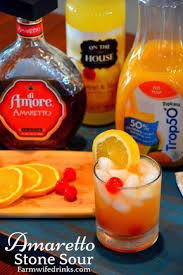 This Sweet And Tangy Combination Of Amaretto Sweet And Sour And Orange Juice Makes The P Amaretto Drinks Recipes Amaretto Drinks Cocktails Orange Juice Drinks