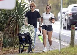 Sep 01, 2020 · cherry seaborn and ed sheeran have announced they have become parents. Who Is Cherry Seaborn Dating Cherry Seaborn Boyfriend Husband