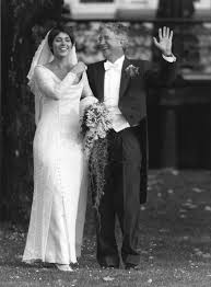 The norwegian soprano, sissel kyrkjebø (known as sissel), grew up with two older brothers in the in august sissel and skoller were married in mariakirken in bergen, and thousands of fans brave a in 1996 sissel gave birth to her first child, ingrid (named after her grandmother), and took a year off. Puls Sissel Og Eddie