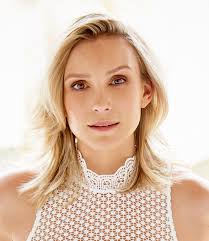 The Saddle Club" Across the Board (TV Episode 2001)