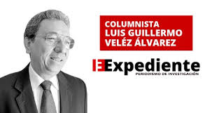 His own political life has been dominated by the desire to rid the country of the rebels who killed his father during a botched kidnap attempt in 1983. Alvaro Uribe Velez Para Jovenes Y Desmemoriados I El Expediente