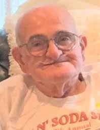 Paul Hayden's Instagram, Twitter & Facebook