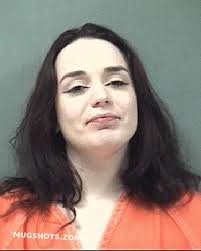 Angelica Neely's Instagram, Twitter & Facebook