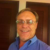 Eric Stoops's Instagram, Twitter & Facebook