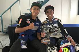 Bak adegan film 'children of heaven', kakak beradik ini harus bergantian sepatu untuk dipakai sekolah. Siapa Sangka Galang Hendra Aldi Hendra Ingin Seperti Marc Marquez Alex Marquez Gridoto Com