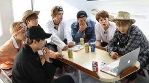 Terungkap Sosok Orangtua Masing Masing Personel Boyband Bts Hal Sepele Ini Jadi Perdebatan Tribun Wow