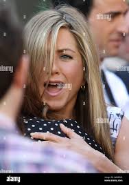 Jennifer aniston friends hi-res stock photography and images