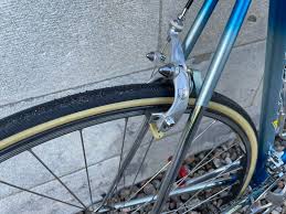 Image result for Bleu Moyen 1989 ARO