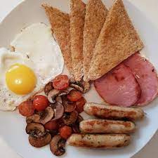 I Love That I Can Still Enjoy A Fry Up On Sw 2 Bacon Medallions3 Heck Chicken Italia Sausages 1 5syns Fries Egg2 Recipes Sausage Recipes Cream Cheese Recipes