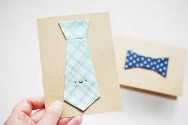 Busco regalos para mi padre y no se que papá es ese señor que nos daba la mano y, con ese pequeño gesto, nos sentíamos a salvo del el día del padre. 1001 Ideas De Tarjetas Del Dia Del Padre Diy Paso A Paso