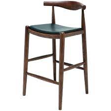 Only available online and free delivery to at simply bar stools we are passionate about bringing families together at their kitchen bench on the most comfortable, affordable and stylish stools. Maja Counter Stool Nuevo Nuevo Hgem550 France Son