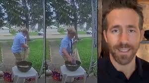 Ryan Reynolds Sends Message to 9-Year-Old After Good Deed Goes Viral