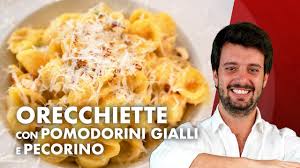 Oggi ho preparato degli spaghetti con alici e pomodorini gialli, una ricetta molto saporita e ricca di contrasti. Orecchiette Con Pomodorini Gialli E Pecorino Dolcezza E Sapidita Contrasti Youtube