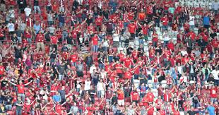 The air travel (bird fly) shortest distance between kaiserslautern and bergisch gladbach is 178 km if you travel with an airplane (which has average speed of 560 miles) from kaiserslautern to bergisch. Fck Beantragt Auch Fur Pokalspiel Gegen Gladbach 15 000 Zuschauer Liga3 Online De