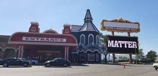 No More Gold Strike Half Way Between Las Vegas And California Border Sits Jean Nevada And What Was The Gold Strike Casino Hotel Casino Hotel Las Vegas Hotel