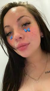 Zoe Lovee explicit OnlyFans backstage photos