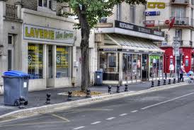 Alchamau Une Avenue Des Bittes A Maisons Alfort