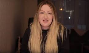 Yani diyeceğim o ki zevkler pek tartışılmaz ama başlığı açan arkadaş galiba hala o yıllarda kaldı,çünkü benim gördüğüm kadarıyla tuğçe kazaz makyajsız da gayet güzel bir kadın. Danla Bilic Tugce Kandemir Makyaj Videosu Seyredelim Com