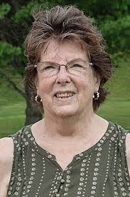 Denice David's Instagram, Twitter & Facebook