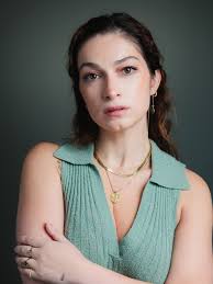 Thought I'd be a “cool girl” but turns out I'm livid ☺️ (I'm doing better,  I made it to September)