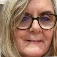 Debbie Henley's Instagram, Twitter & Facebook