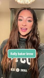 Kelle Baker's Instagram, Twitter & Facebook